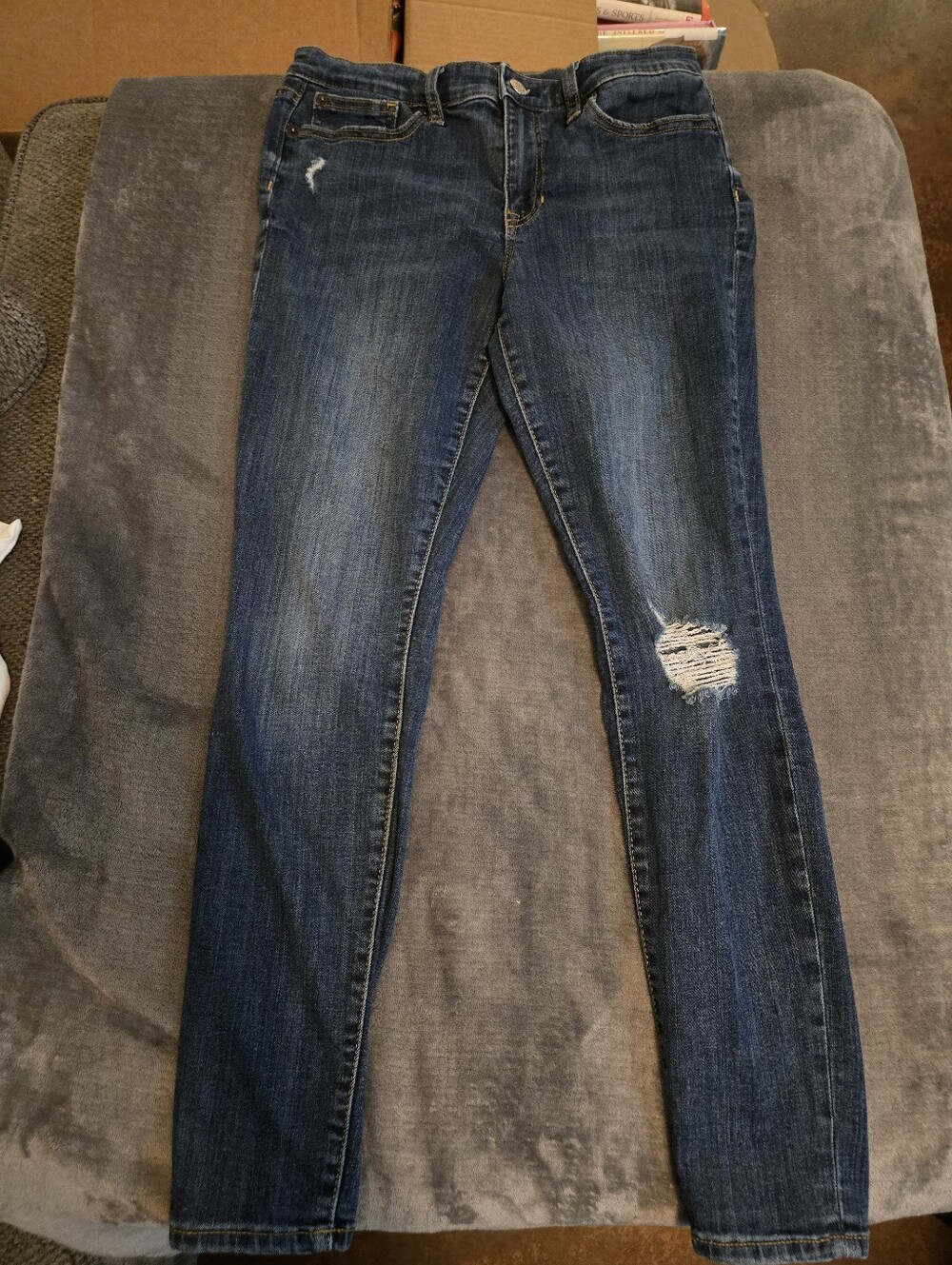 GAP Dark Blue Women's Skinny Jeans with Knee Distress